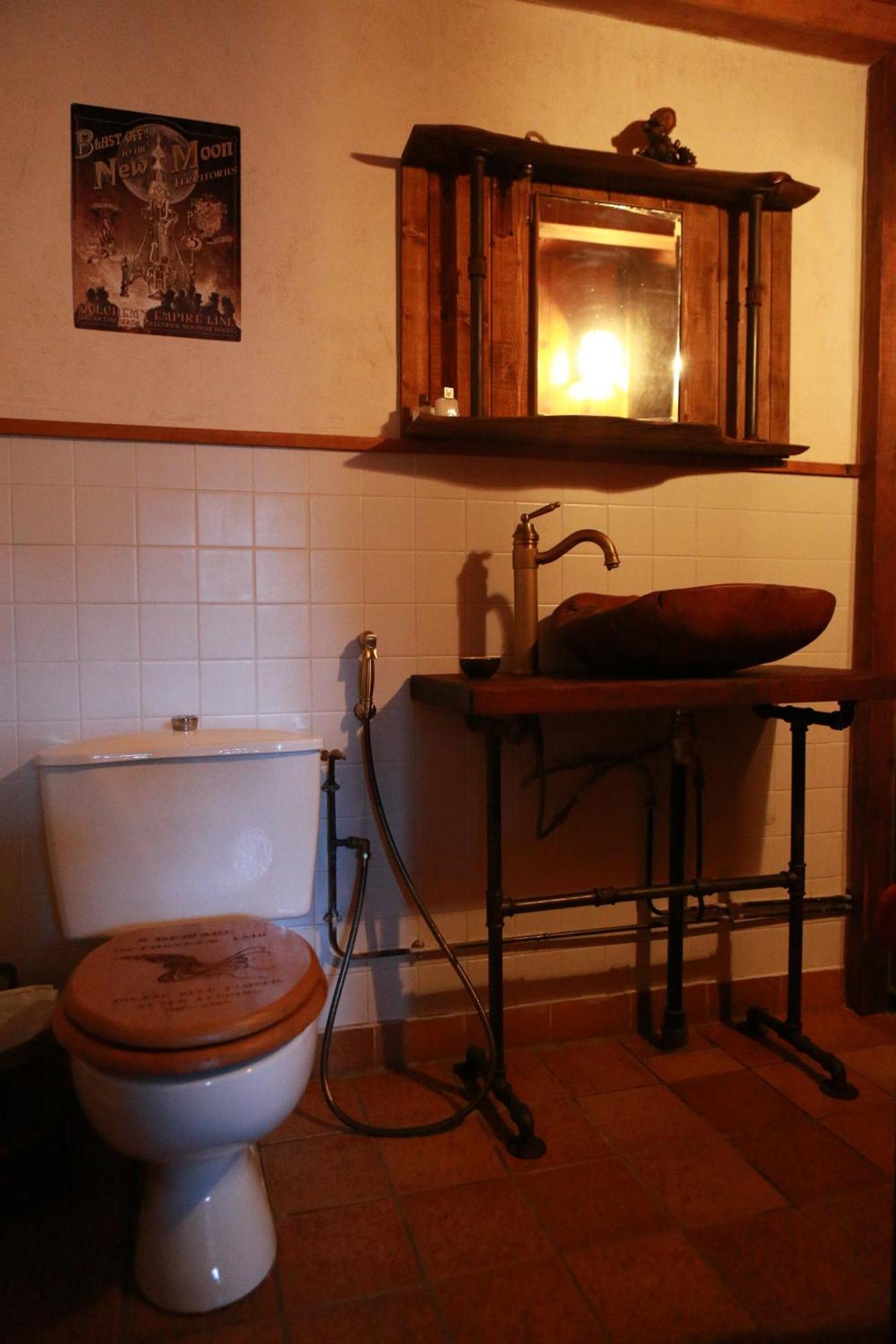 Chambre Steampunk Jules Vernes Bosbonparent Eksteriør billede